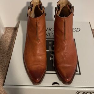 Frye Sacha Moto Bootie Cognac Size 9
